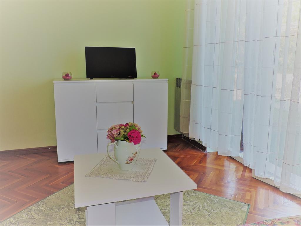 אופטיה Apartment Bambi מראה חיצוני תמונה